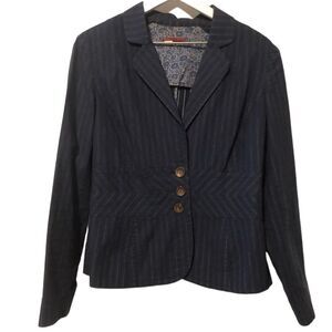 Tapemeasure blazer, size 10